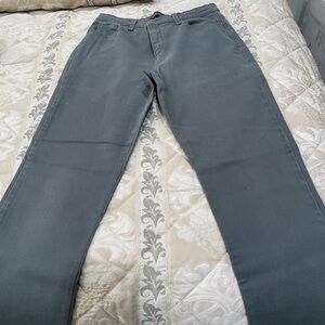 Women's Classic Gray Straight Jeans